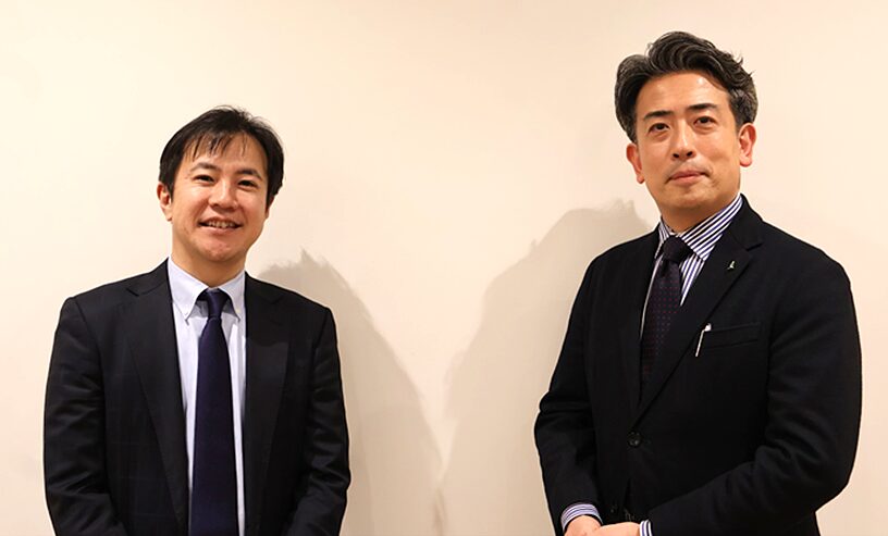 企業間取引のデジタル化の未来を語る両社トップの対談風景